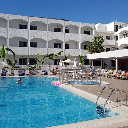 Imperial Hotel And Apartments