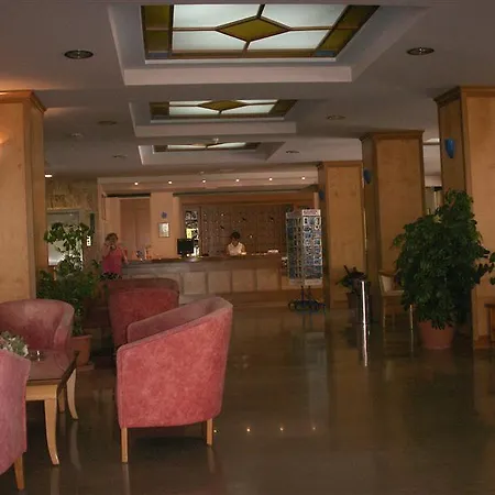 Hotel Imperial Hotel And Apartments 2*